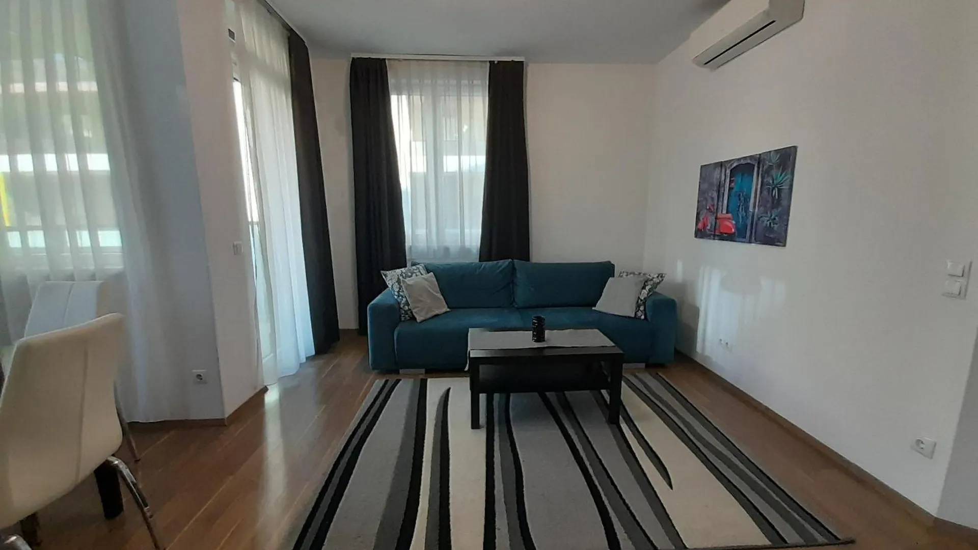 Corvin Residence Apartments Budapest 4*,