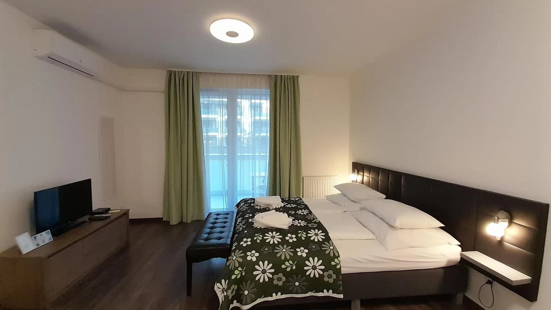 Corvin Residence Apartments Budapest 4*,  Ungheria