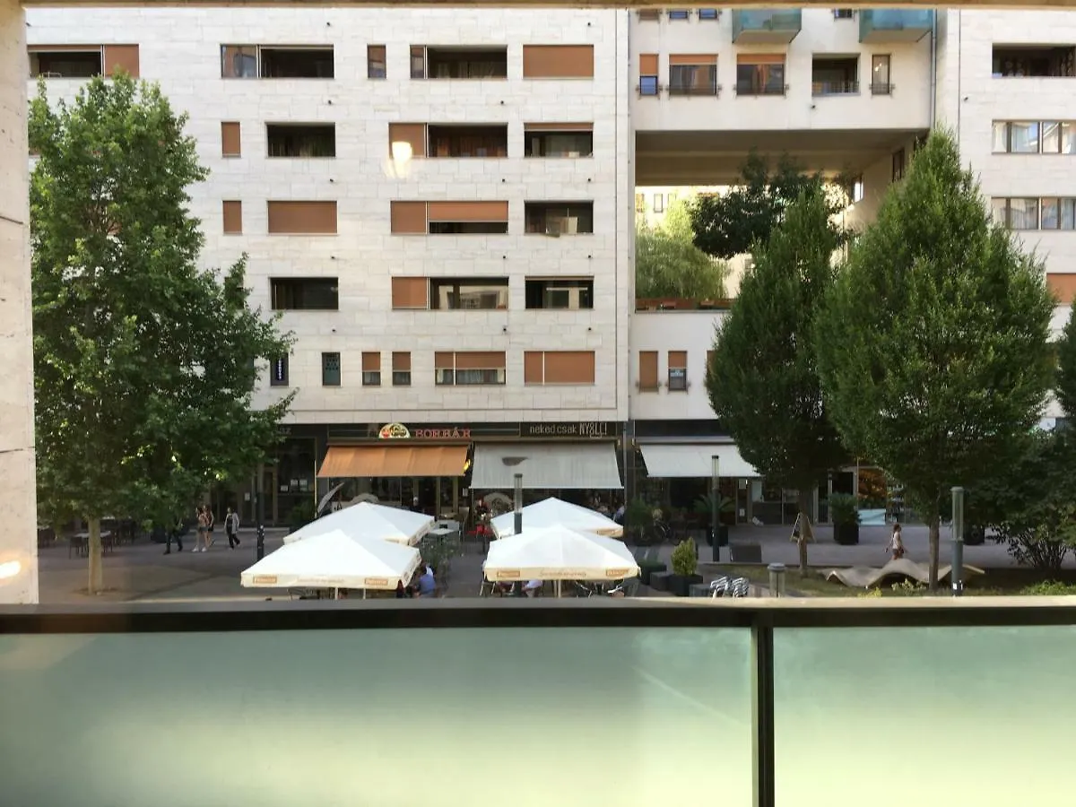 Corvin Residence Apartments Budapest Apartahotel